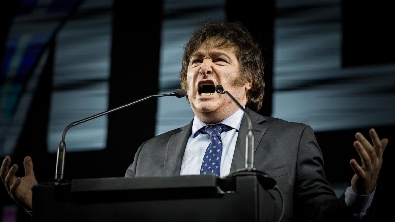 Decreto suscrito por Javier Milei para la reconstrucción de la economía de Argentina se publica en el Boletín Oficial trasandino.