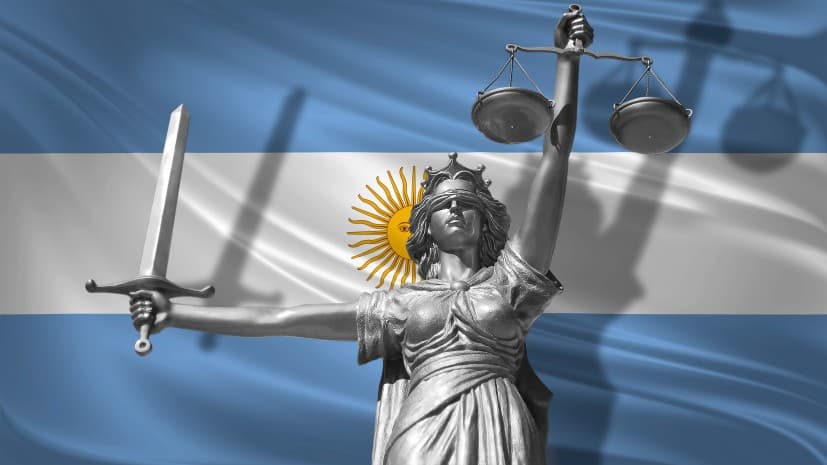 Extradición de chilenos a Argentina por encubrimiento y falsificación de patente