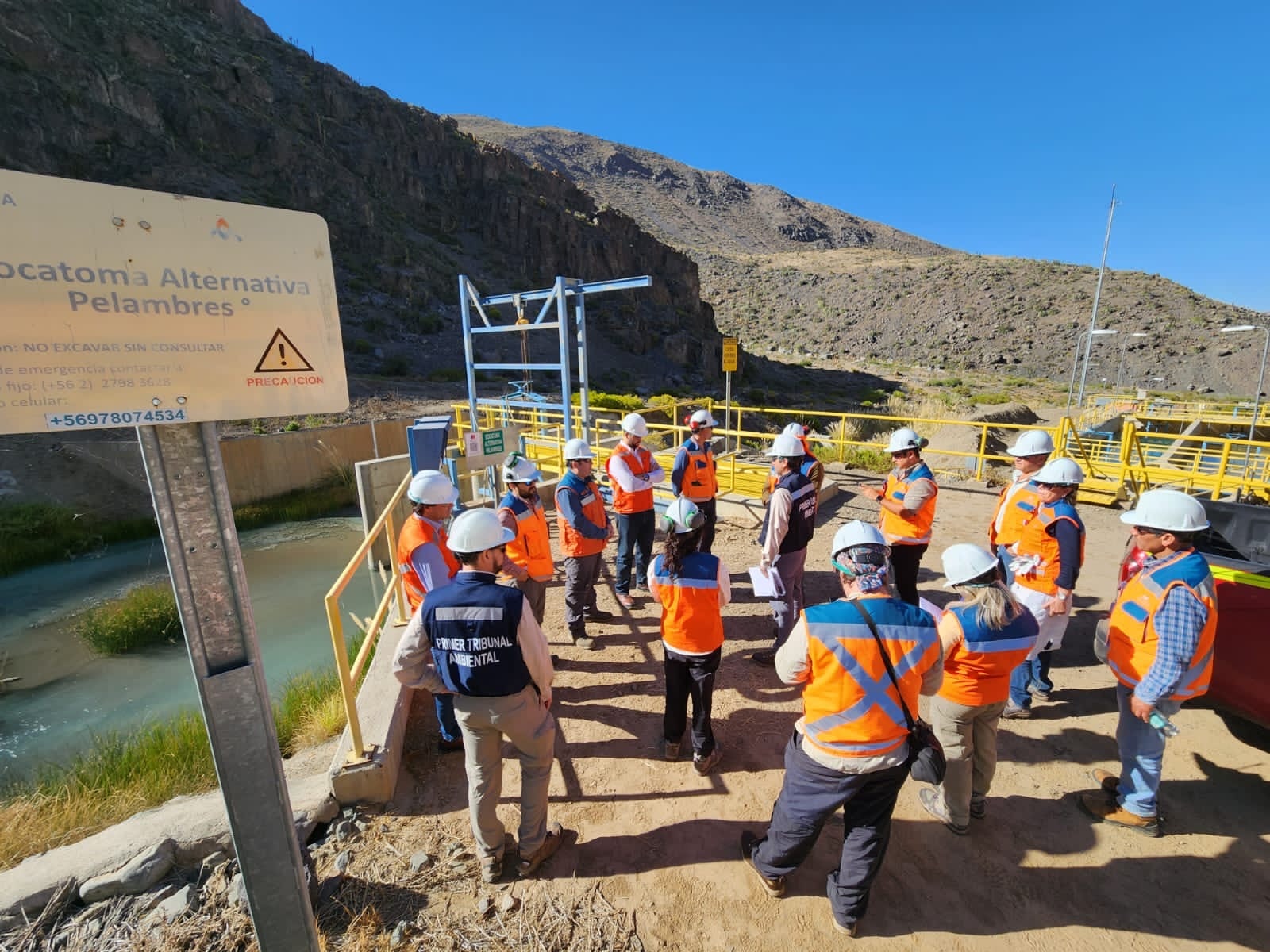 Ministros del Primer Tribunal Ambiental recorren 22 puntos de minera Los Pelambres y de Cuncumén para determinar eventual daño al medioambiente.