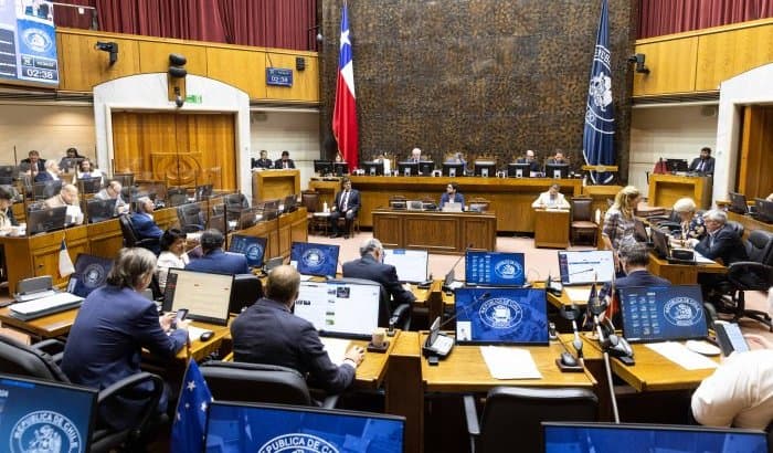 Sistema Nacional de Certificación de Competencias Laborales: a ley norma que perfecciona el Estatuto de Capacitación y Empleo.