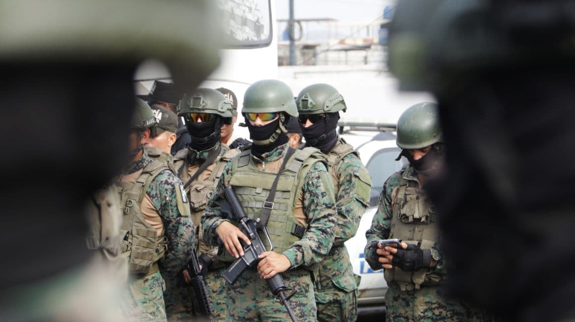 Ecuador es responsable por violar el derecho a la libertad de expresión de un miembro de las fuerzas armadas ante una denuncia de presuntos hechos de corrupción.