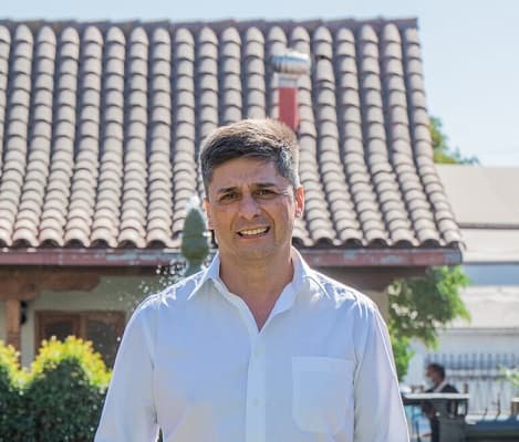 Requerimiento de inaplicabilidad por inconstitucionalidad del Alcalde de la Municipalidad de Buin, Miguel Araya, no se admitió a trámite por ser ininteligible.