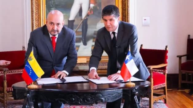 Contraloría dictamina sobre convenio suscrito por la Subsecretaría del Interior en el extranjero.