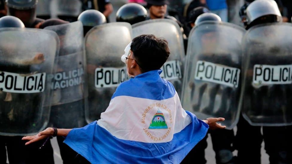 Imagen: derechosuniversitarios.org/