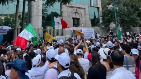 La incorporación de la figura de los “jueces sin rostro” a nivel constitucional en México en el marco de una cuestionada reforma judicial, por Carlos María Pelayo Moller.