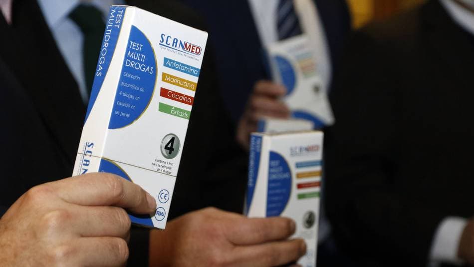 Iniciativa modifica Reglamento sobre Control de Consumo de Drogas en Diputadas y Diputados para sancionar a quienes se nieguen injustificadamente a la realización del examen.