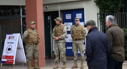Defensa analizó despliegue de FF.AA en apoyo de policías.
