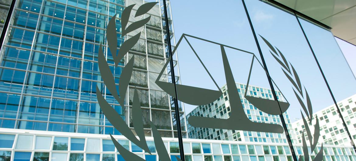 Corte Penal Internacional rechaza las sanciones impuestas por Estados Unidos a sus funcionarios.