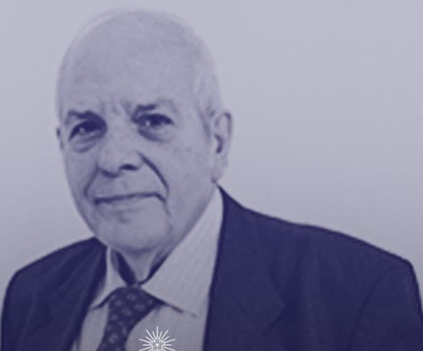 Fallece Francisco Fernández Fredes, destacado jurista y servidor público chileno.