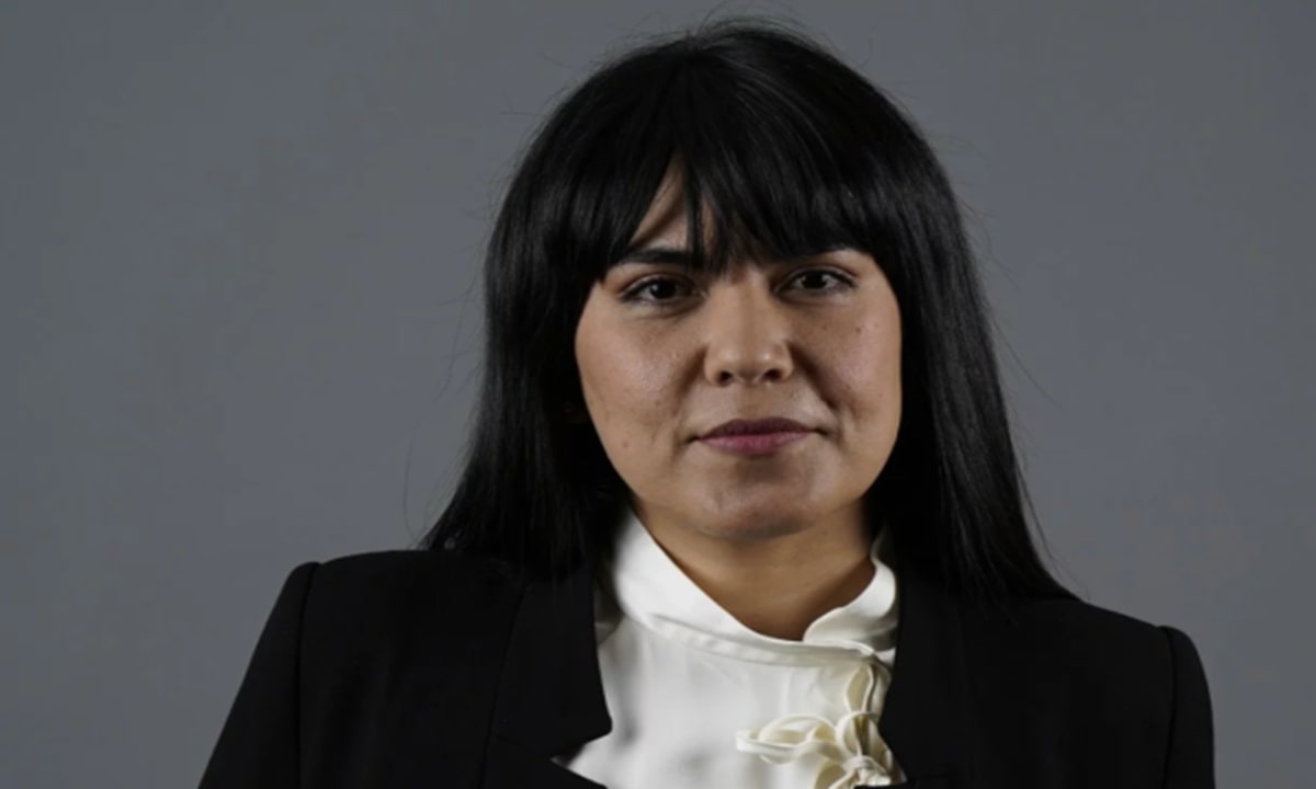 Albagli Zaliasnik nombra a Jocelyn Aros como nueva directora del Grupo Laboral.