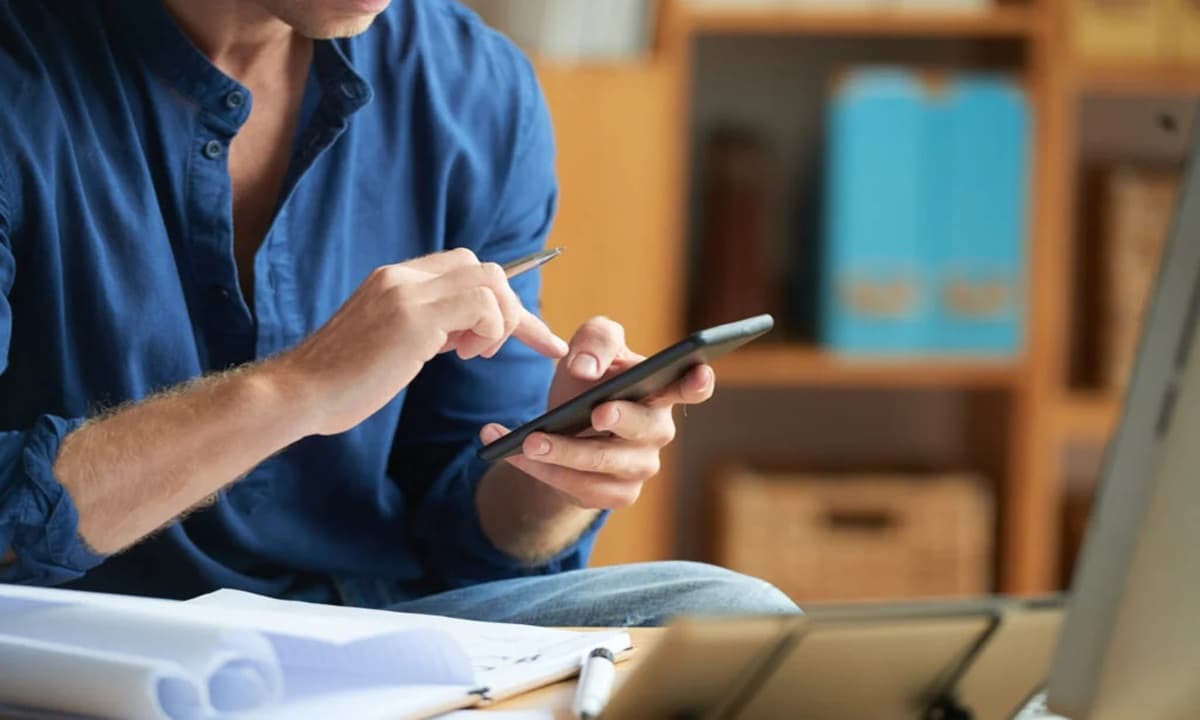 Consejo para la Transparencia: “Los WhatsApp de funcionarios públicos son privados bajo la Ley de Transparencia”