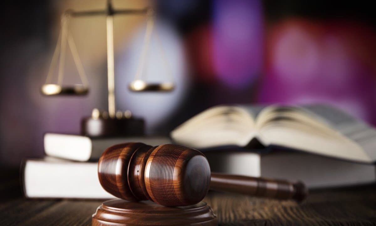 Norma que autoriza a juez civil fallar el incidente vencido el término de prueba, háyanla o no rendido las partes, se impugna ante el Tribunal Constitucional