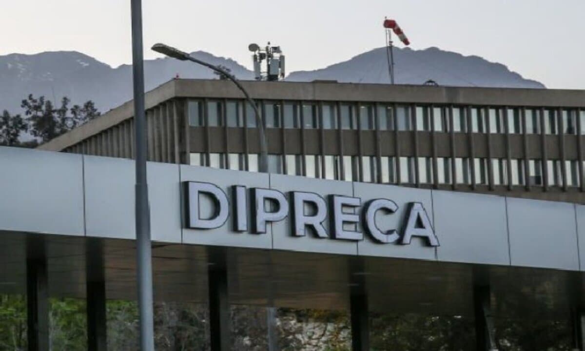 Pensionada de DIPRECA impugna norma de reliquidación de pensiones por discriminatoria