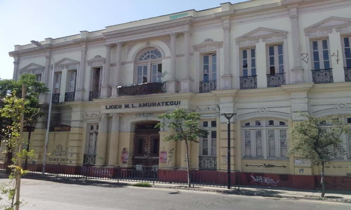 liceoamunateguia2.cl