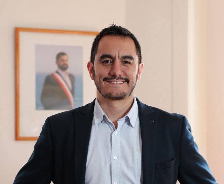 Nicolás Hurtado Acuña: “Las organizaciones sociales son la base real de la democracia chilena”
