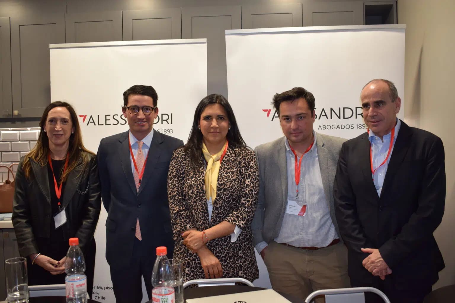 Formando abogados para la era de la IA: Conversación en Alessandri