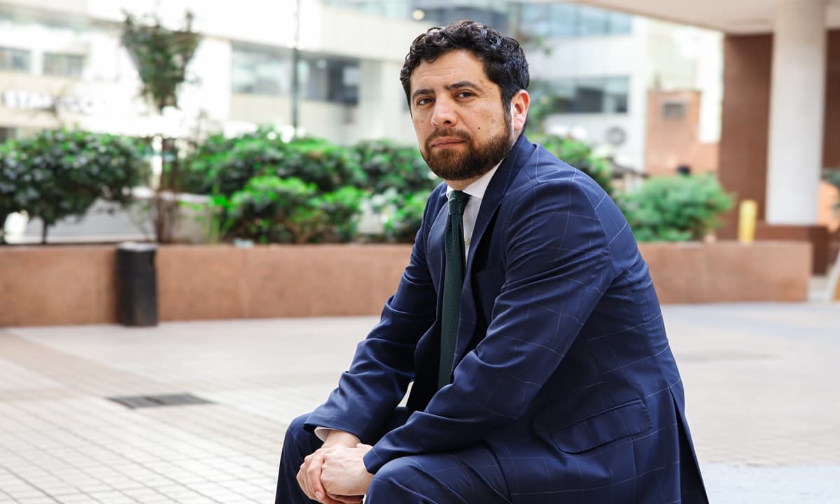 Claudio Castillo: “La nueva Ley de Adopción pone en el centro los derechos y el interés superior de niños, niñas y adolescentes, agilizando los procesos judiciales y priorizando la revinculación familiar en plazos acotados”