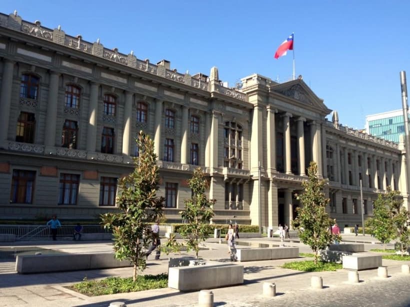 Corte Suprema confirma millonaria sanción a ESVAL por incumplimiento contractual