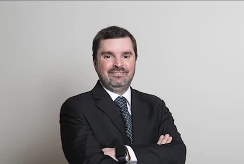 Daniel Montalva Armanet: «Regular la inteligencia artificial a tiempo es hoy una condición para proteger los derechos fundamentales y la democracia”