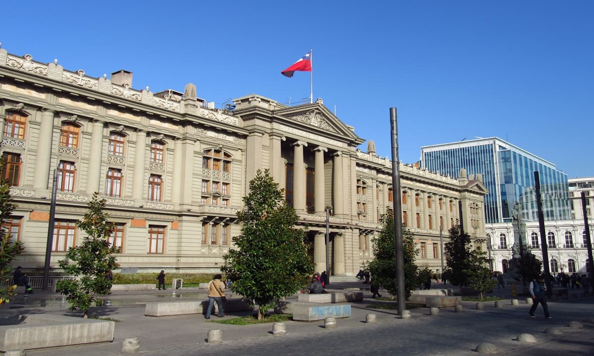 El “vaso medio lleno” de la Sentencia de la Excma. Corte Suprema sobre la inaplicabilidad de la media prescripción