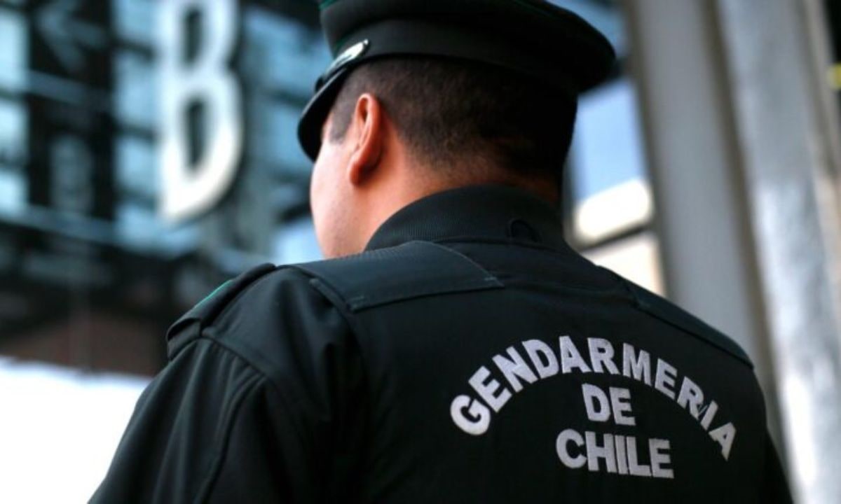 Senado avanza con proyecto para endurecer penas frente a agresiones a policías