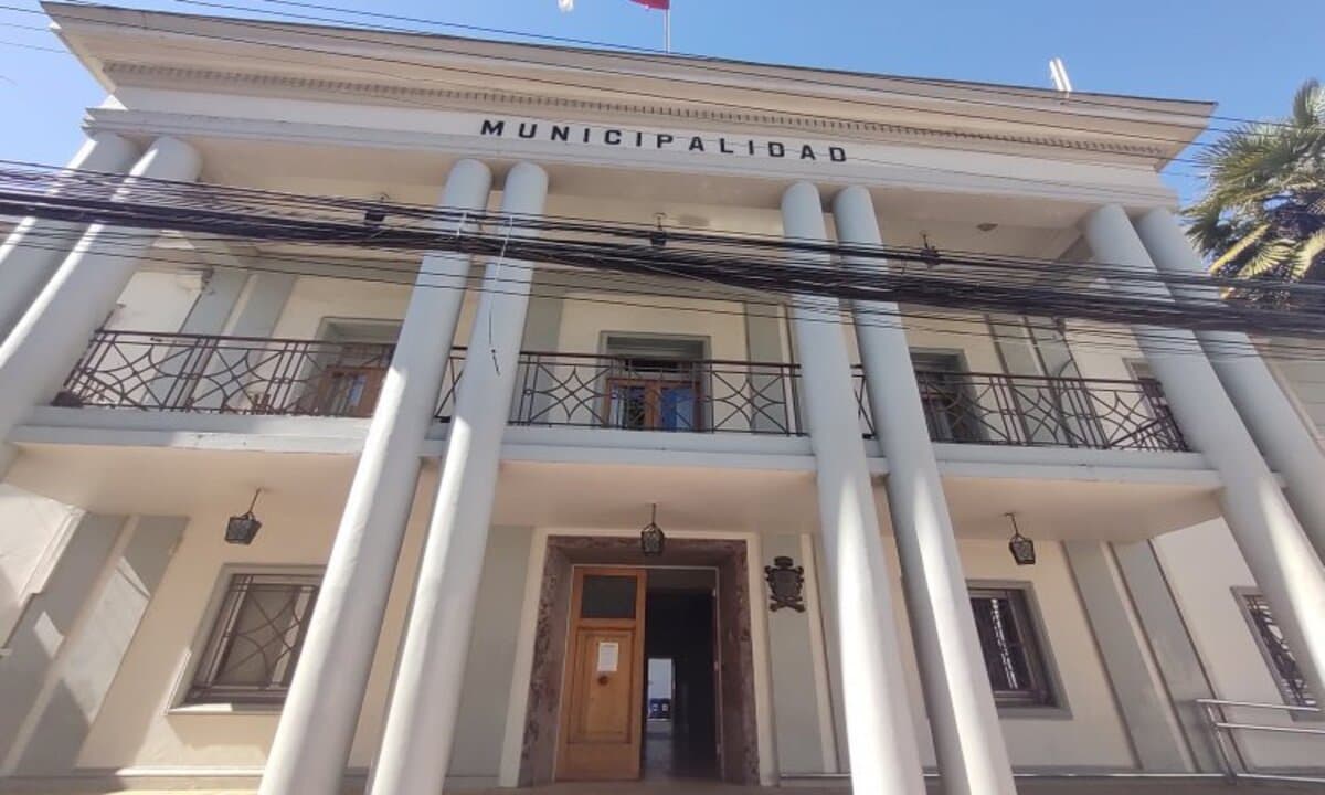 Alcalde de Linares recurre al Tribunal Constitucional y cuestiona suspensión automática del cargo por vulnerar el debido proceso