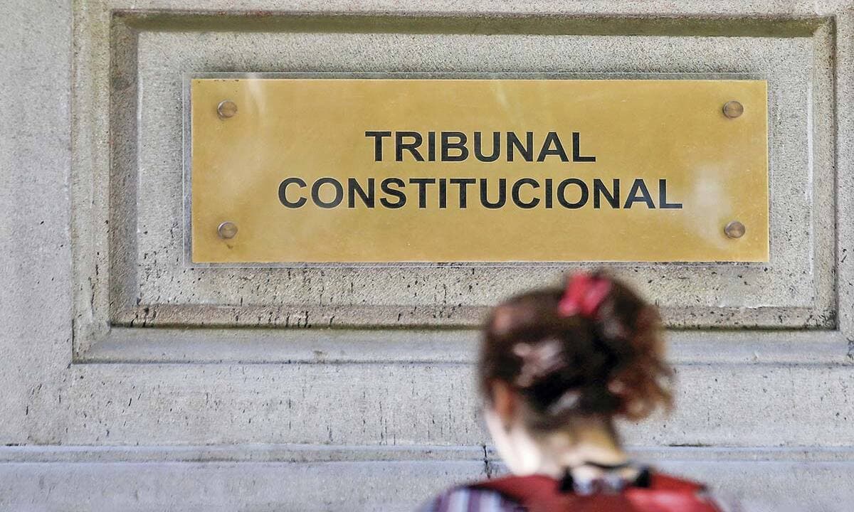 Requerimiento ante el TC busca impedir embargo de subvención escolar en causa laboral