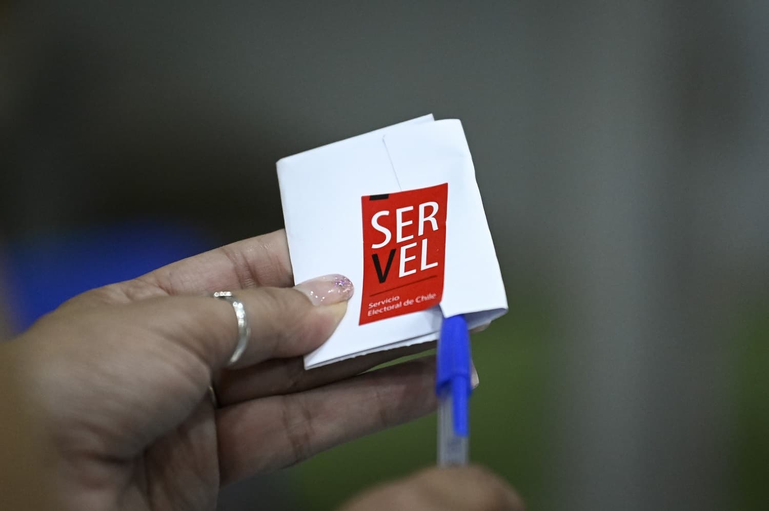 Contraloría excluye al SERVEL de su control en materias de personal y reconsidera su jurisprudencia