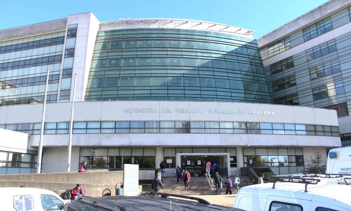 Tribunal de Contratación Pública valida exigencia técnica en licitación oncológica y rechaza impugnación contra hospital de Temuco