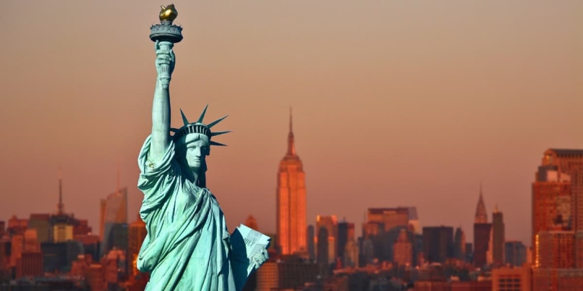 Juez de Nueva York descarta privilegio abogado-cliente en conversaciones con IA. No están protegidas por secreto profesional del abogado