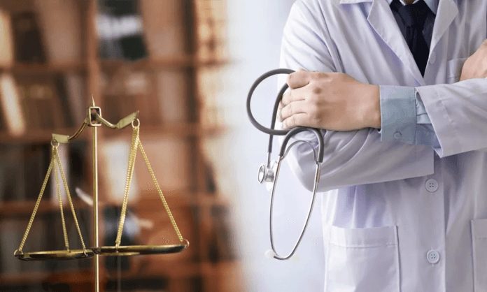 Justicia argentina confirma condena a médico por homicidio culposo tras negligente manejo de cuadro infeccioso