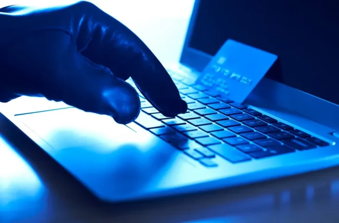 Contraloría instruye a SEGEGOB iniciar sumario por publicaciones en redes sociales que no cumplieron estándares