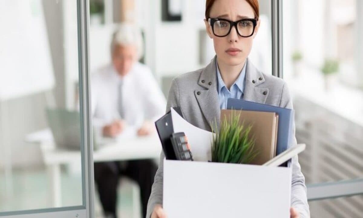 uso de información de empleador por parte de trabajador para beneficio propio justifica su despido