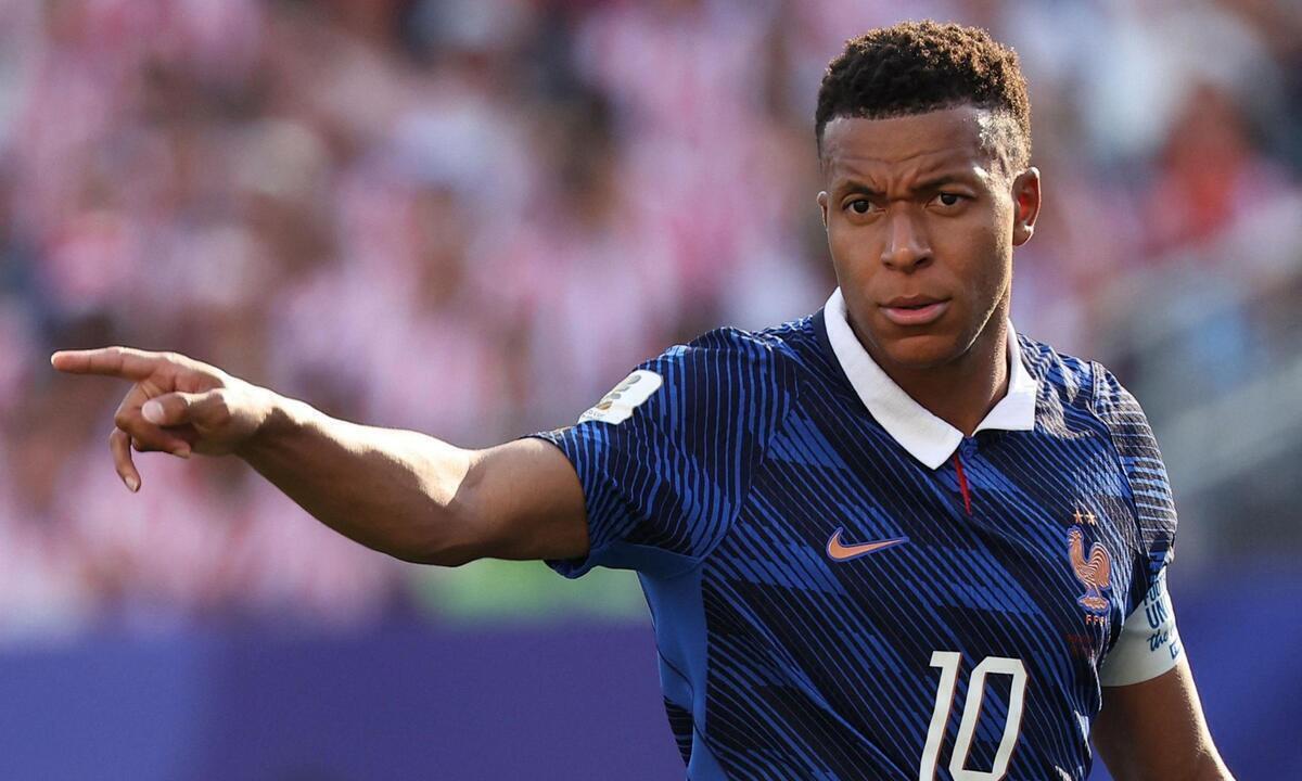 futbolista Mbappé insultos racistas