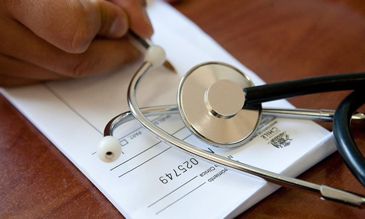 Corte valida despido de trabajador que compró licencia médica por WhatsApp para justificar ausencia