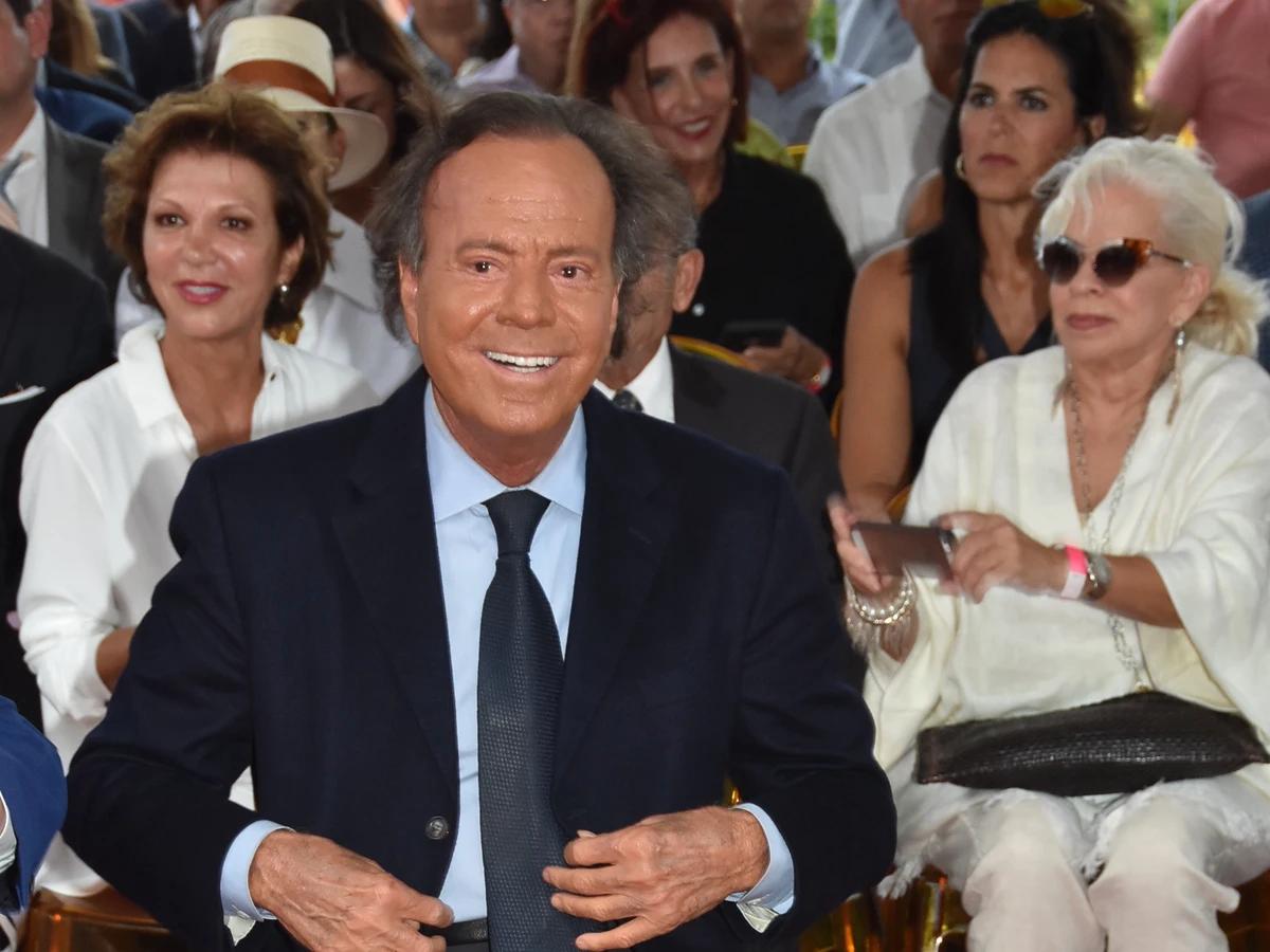 Julio Iglesias demanda a vicepresidenta segunda y ministra de Trabajo de España, Yolanda Díaz, y exige una indemnización de 50.000 euros