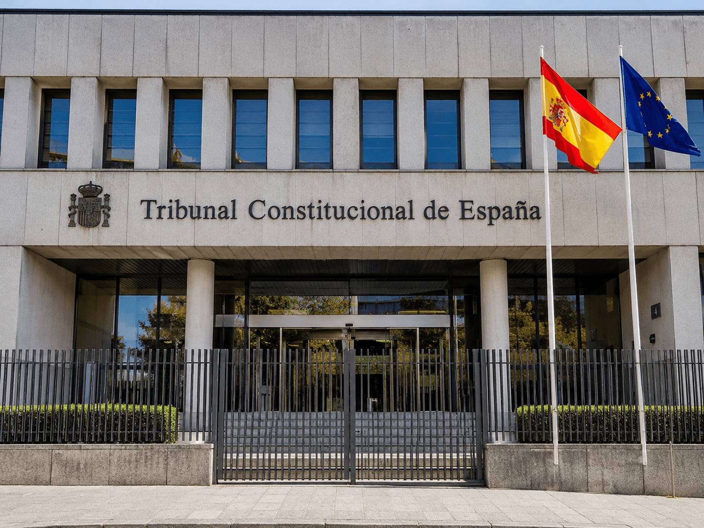 TC español revisará presencia de ministro francés en Consejo de Ministros
