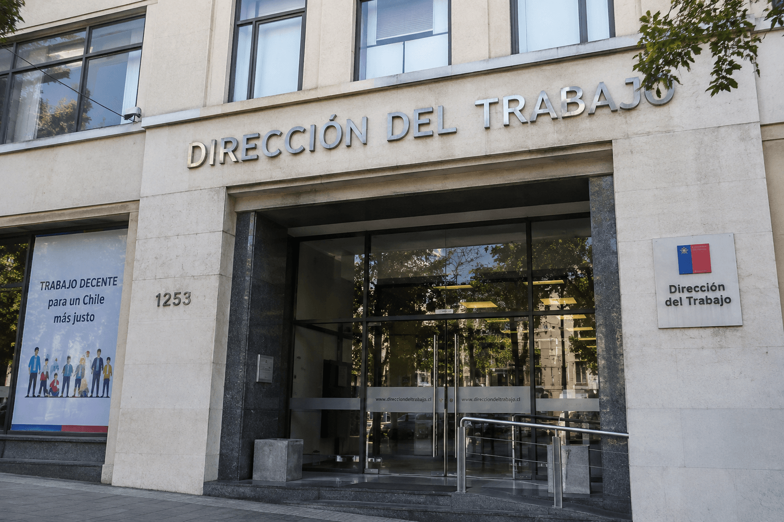 Dirección del Trabajo permite sistemas de alerta de fatiga, pero prohíbe usar sus datos para sancionar o despedir