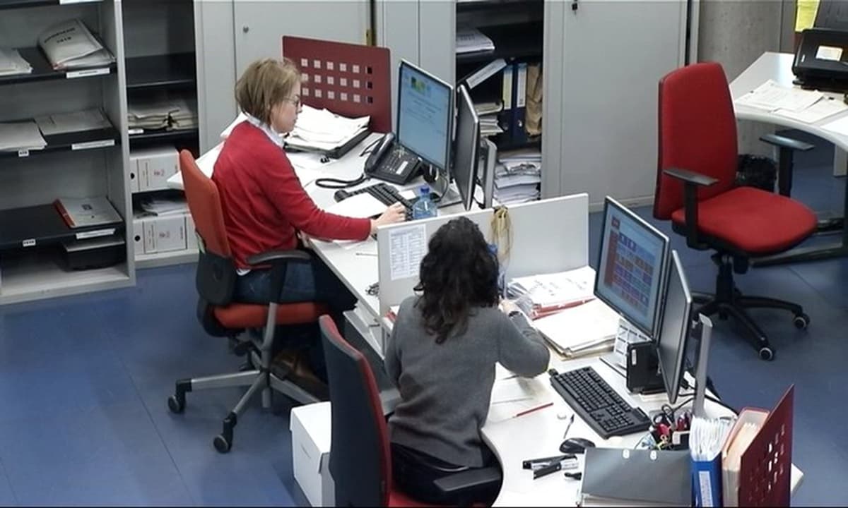 Contraloría imparte instrucciones sobre gastos municipales por Día del Funcionario Municipal y el Día de la Atención Primaria de Salud