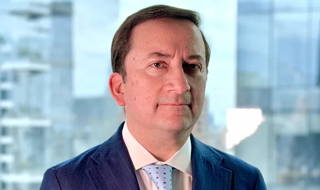 El abogado y profesor Claudio Palavecino Cáceres asume como Director Académico de la Facultad de Derecho de la Universidad de Chile