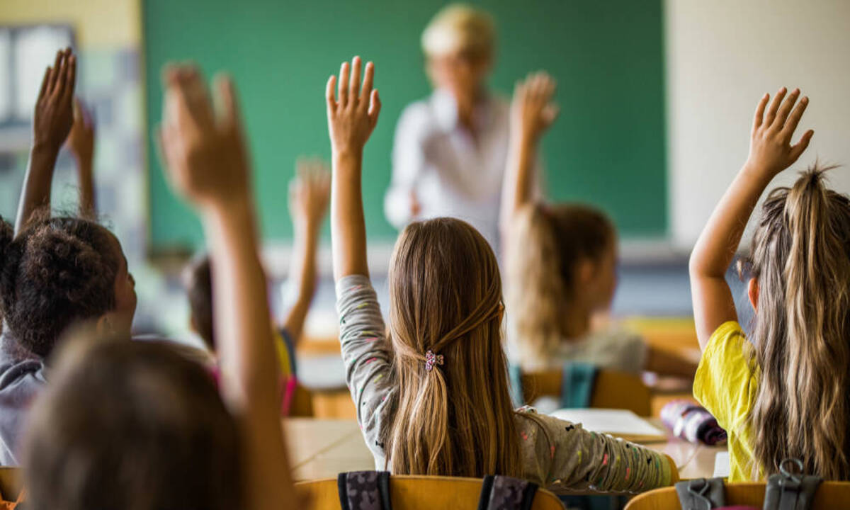 Justicia colombiana establece que demoras administrativas no justifican suspensión de clases para escolares